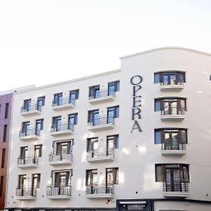 Opera Hotel